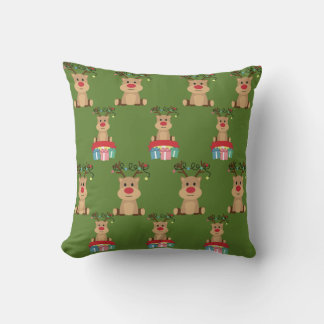 Reindeer Roundup Pillow Kissen