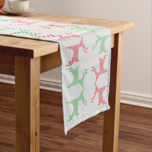 Reindeer Ugly Christmas Sweater Pattern Großer Tischläufer