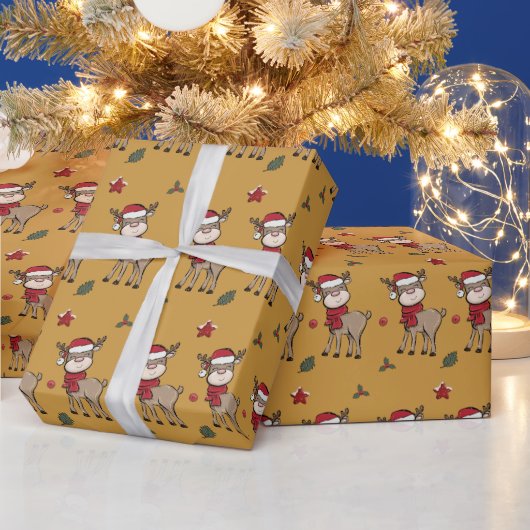 Reindeer und Red Berry Ochre Wrapping Paper Geschenkpapier (Feiertage)