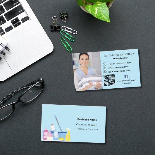 Reinigungsservice hellblaues Foto QR-Codeprämie Visitenkarte