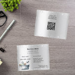 Reinigungsservice Silberstaub QR aus Glitzer Flyer<br><div class="desc">Ein eleganter und glamouröser Reinigungsservice Flyer auf einem Imitat silberfarben Hintergrund dekoriert mit Imitaten silbernen Glitzer Staub auf der Vorderseite und Reinigungsanlagen. Personalisieren und hinzufügen Ihren Namen,  Text-Kontakt-Informationen. Fügen Sie Ihren eigenen QR-Code zu Ihrer Website-Adresse auf der Rückseite hinzu.</div>