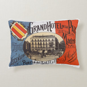 Reise im Stil der Vergangenheit, Grand Hotel Paix, Dekokissen