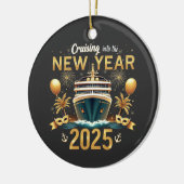 Reise in die Silvesterfamilie 2025 Crew Keramik Ornament (Links)