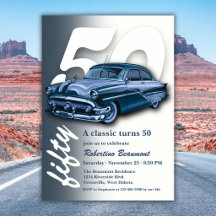 Reise-Klassik-Blau-Auto wird 50 Jahre alt