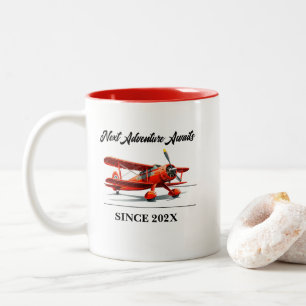Reise-Party zum Ruhestand im Retro-Stil mit rotem Zweifarbige Tasse