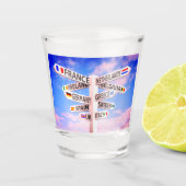 Reisen Sie irgendjemand? Schnapsglas (Vorderseite)