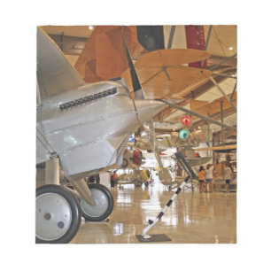 Reisende des Nationalen Museum für Marineinfliege Notizblock