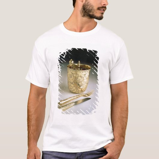 Reisendes Set eines Messers, der Gabel, des T-Shirt (Vorderseite)