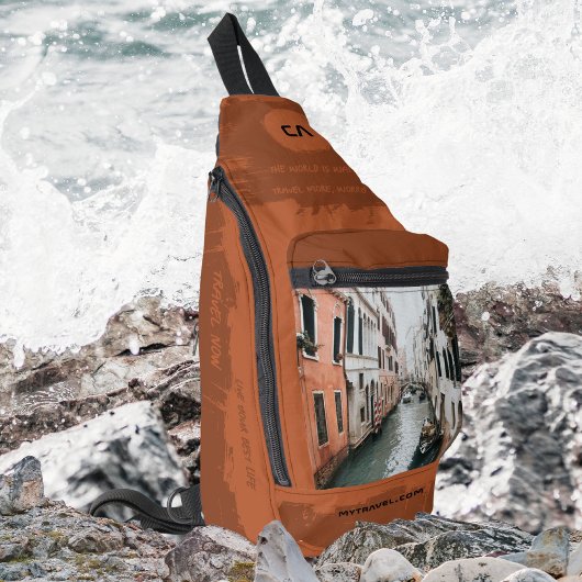 Reisequotes Monogramm Ihr Foto Boho Rust Crossbody Bag