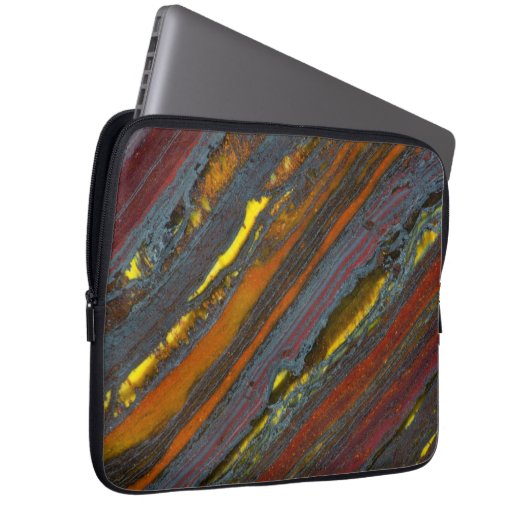 Reißauge Laptopschutzhülle (Vorne Rechts)