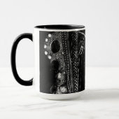 Reißnagel auf der Wandkaffee-Tasse Tasse (Links)