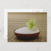Reißschale mit einer Blume auf einer Täami-Matte Postkarte (Vorne/Hinten)