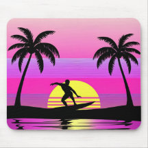 Reite die Wellen – Lila Sonnenuntergang-Surf-Stimm