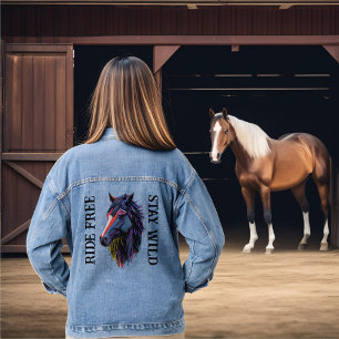 Reite frei, bleibe wild, bunte Pferdekopf Jeansjacke