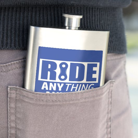 Reiten, alles, jederzeit, überall flachmann (Beispiel)