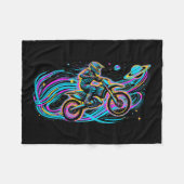Reiten durch den Weltraum - Motocross Rider Fleecedecke (Vorderseite (Horizontal))