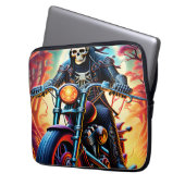 Reiten durch die Verflechtungszweige Laptopschutzhülle (Vorderseite Links)