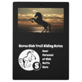 Reiten im Pferdeklub Monogram Foto Klemmbrett (Rückseite)