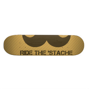 Reiten Sie das 'Stache Skateboard