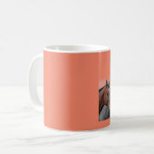 Reiter Charme: Trio Pferdeköpfe Keramik Kaffeetasse (Vorderseite Links)