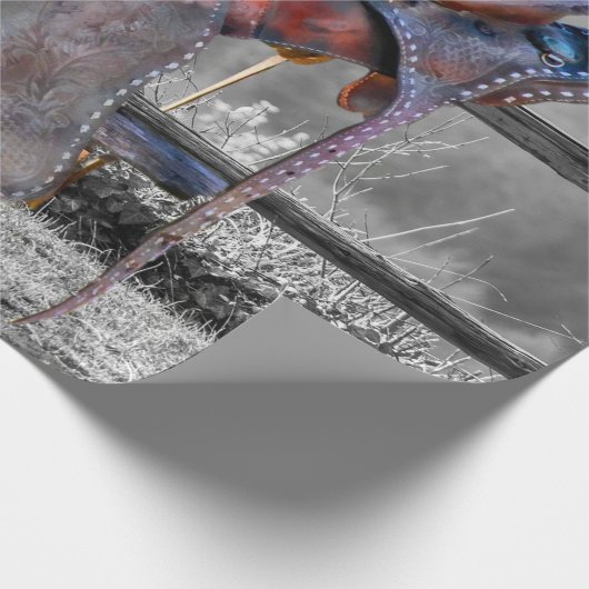 Reitsattel auf dem Corral Fence Western Geschenkpapier (Ecke)