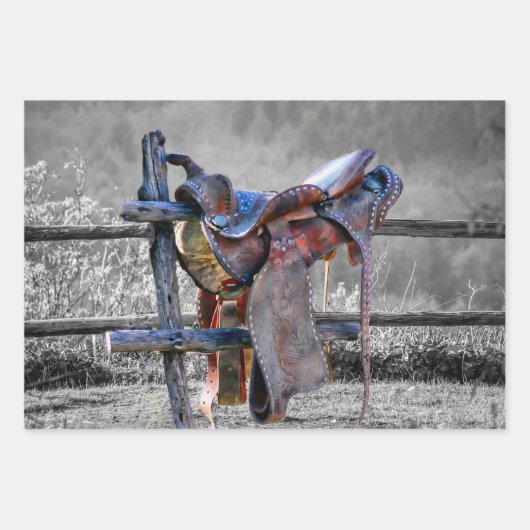 Reitsattel auf dem Corral Fence Western Geschenkpapier Set (Vorderseite)