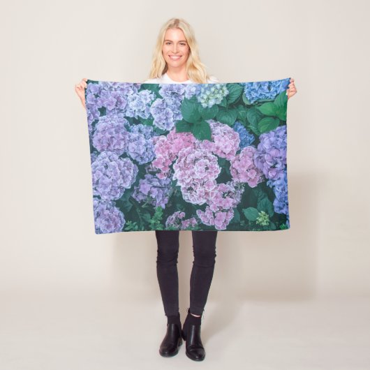 Reizende lila und rosa Blumen| Fleece-Decke Fleecedecke (Beispiel)