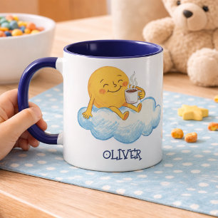 Reizende Sonne trinkt heiße Schokolade Kinder Tasse