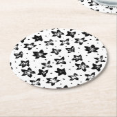 Rekonstruiertes Blumenmuster - Achromatische Goth Runder Pappuntersetzer (Angewinkelt)