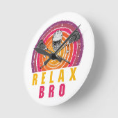 Relax Bro Lacrosse Runde Wanduhr (Winkel)