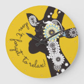 Relax - Yellow Funky Funny Giraffe Große Wanduhr (Vorderseite)