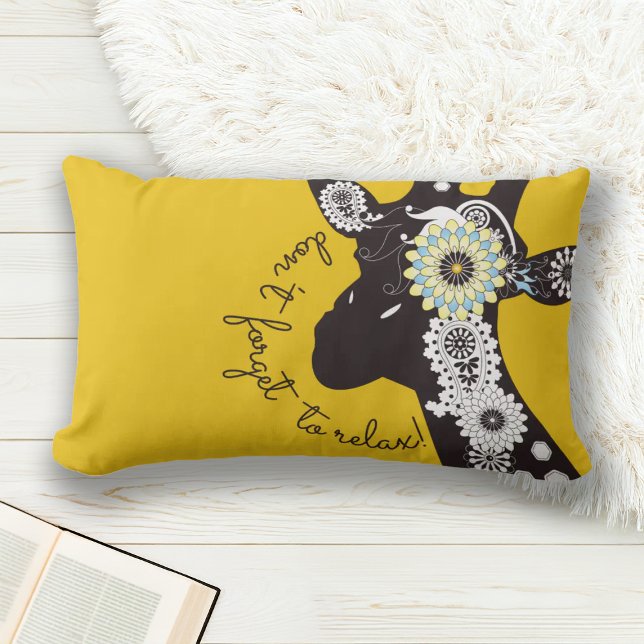 Relax - Yellow Funky Funny Giraffe Lendenkissen (Von Creator hochgeladen)