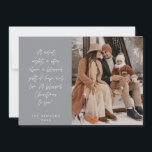 Religiöse, frohe Weihnachten, Christliches Foto Feiertagskarte<br><div class="desc">Religiöse, Christliche, frohe Weihnachten, Saisongrüße, glücklicher Urlaub, frohe Weihnachten, graues Thema. ( Eine stille Nacht, ein Stern oben, ein gesegnetes Geschenk der Hoffnung und Liebe. Ein gesegnetes Weihnachten für dich! ) Feiern Sie die Saison mit dieser Familienkarte (gedruckter und / oder digitaler Download, Gruß per E-Mail, als Anhang) Es ist...</div>