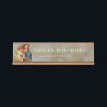 Religiöse katholische Jungfrau Mutter Maria Jesus Schreibtischnamensplakette<br><div class="desc">Unser personalisierter individuelle Name-Teller mit dem religiösen Bild der gesegneten Jungfrau Mary mit dem Baby Jesus ist eine großartige Ergänzung zu Ihrem Zuhause,  Büro oder Geschäft. 
 Klicken Sie auf "Anpassen!". zum Hinzufügen oder Ändern von Textgröße,  Textfarbe,  Schriftart Stil und mehr!</div>