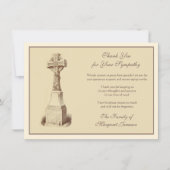 Religiöses keltisches Cross Funeral Condolence Bei Dankeskarte (Vorderseite)