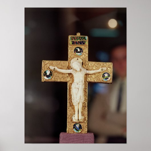Reliquäre Kruzifix, Elfenbeinchrist auf Goldkreuz Poster (Vorne)