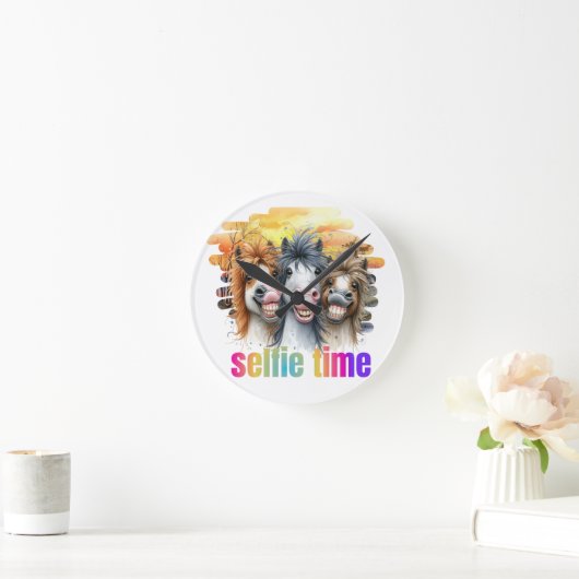 Relojes horse meme – funny horses on a selfie runde wanduhr (Zuhause)