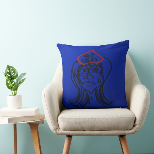 Reluctant Queen Animation Throw Pillow Kissen (Stuhl )
