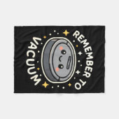 Remember To Vacuum Cute Robot Vacuum Character Fleecedecke (Vorderseite (Horizontal))