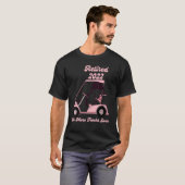 Remüde 2022 Golf Cart Flamingo Pension Spaß T-Shirt (Vorne ganz)