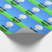 Remüde Dentist - Golfball auf T-Shirt Geschenkpapier (Ecke)