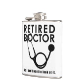 Remüde Doktor w Stethoscope und Sassy Funny Zitat Flachmann (Links)