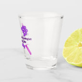 Remüde Mikrobiologe, täusche mich nicht. Schnapsglas (Rechts)