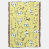 Remüde Nurse Caps Stethocopes und Syringes Gelb Decke (Vorderseite Vertikal)