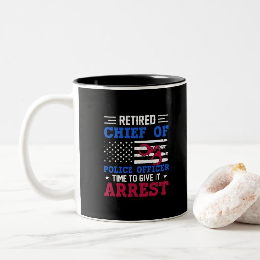 Remüder Polizeichef - amerikanisch-lustig Zweifarbige Tasse (Mit Donut)