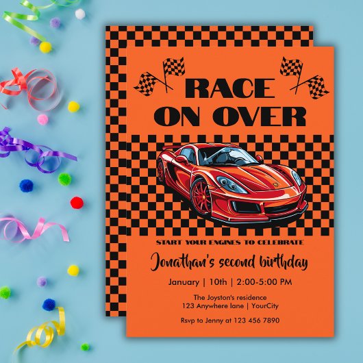 Rennen über modernes, rotes Sportauto Einladung