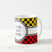 Rennwagenmuster + Ihr Hintergrund & Text Kaffeetasse (VorderseiteRechts)