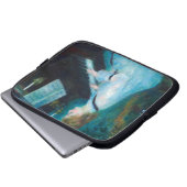 Renoir Frau am Piano Vintage Impressionistin Laptopschutzhülle (Vorne Knopf)