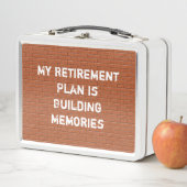 Rentenplan Red Brick Wall macht Erinnerungen Metall Brotdose (Beispiel)