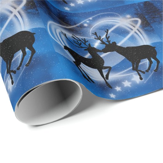 Rentier Couple Kissing im Winterschwirl der Liebe Geschenkpapier (Rolleneckpunkt)